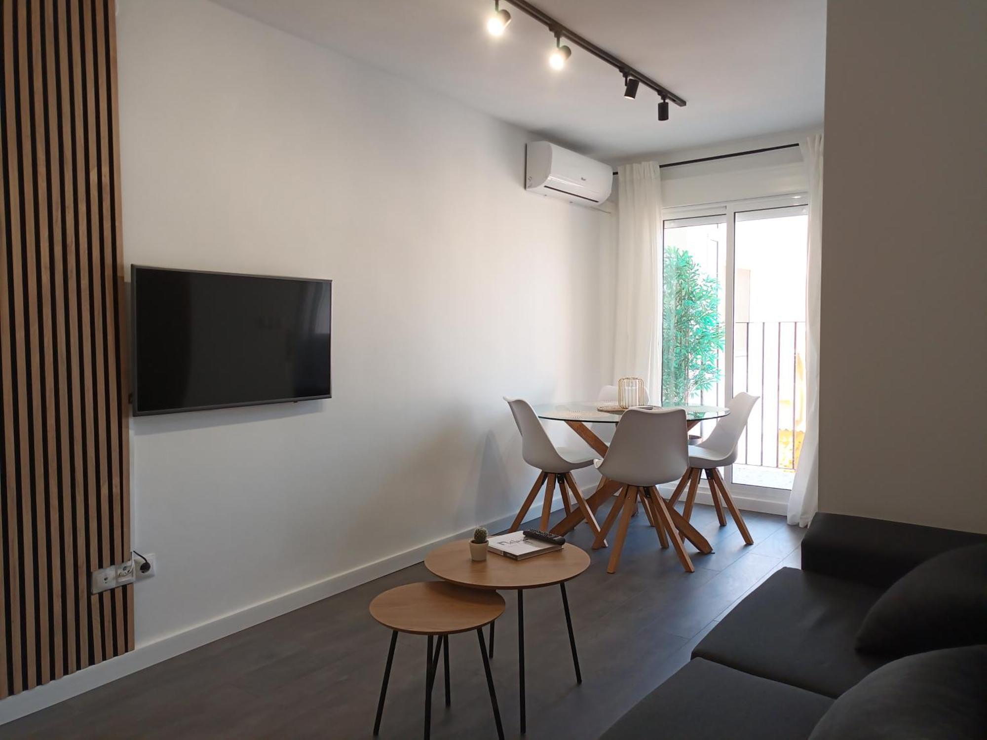 Apartamento Vacacional Cuarteles Málaga Kültér fotó