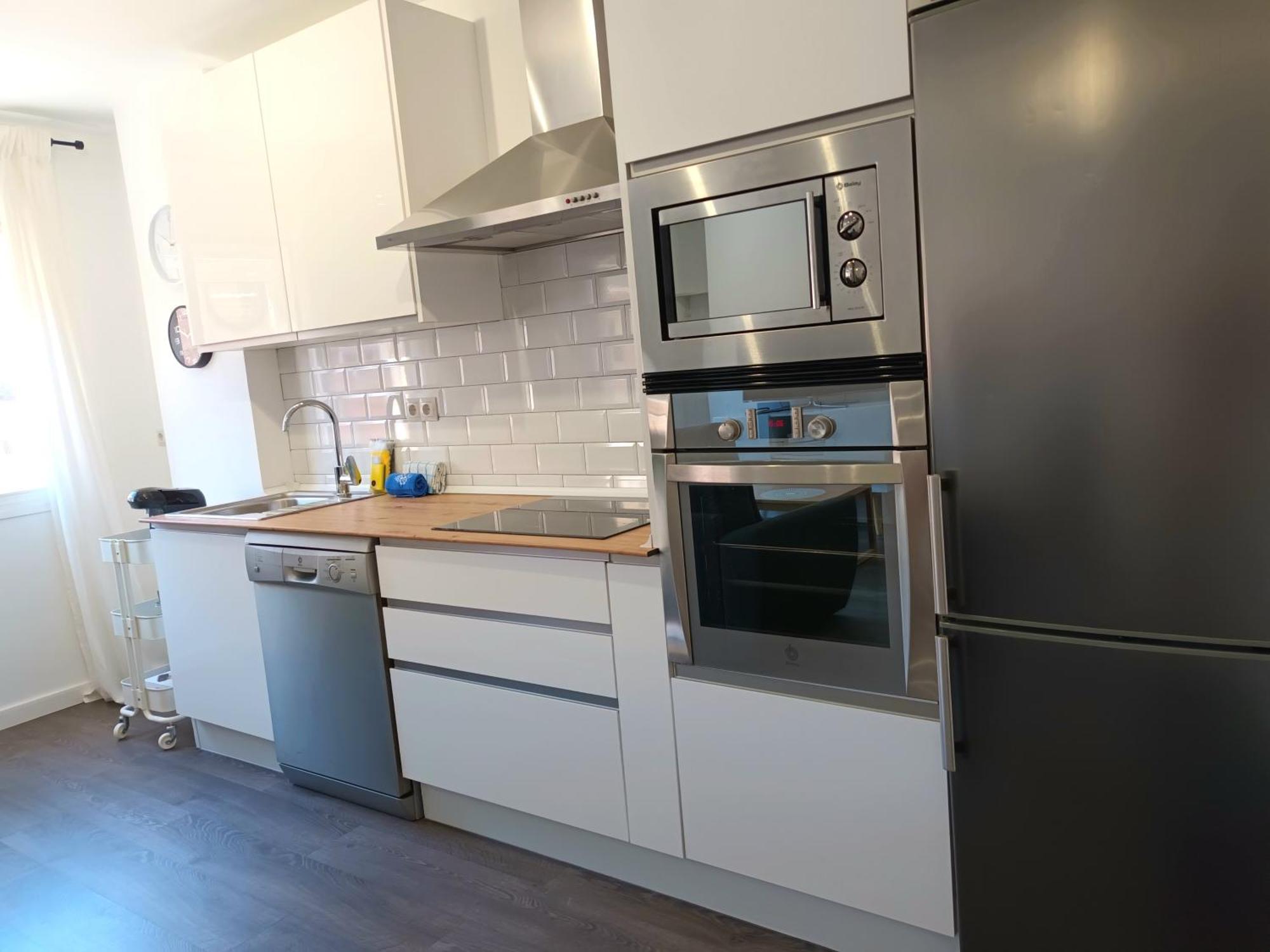 Apartamento Vacacional Cuarteles Málaga Kültér fotó